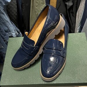 VIONIC Cheryl Navy Patent Leather Loafers